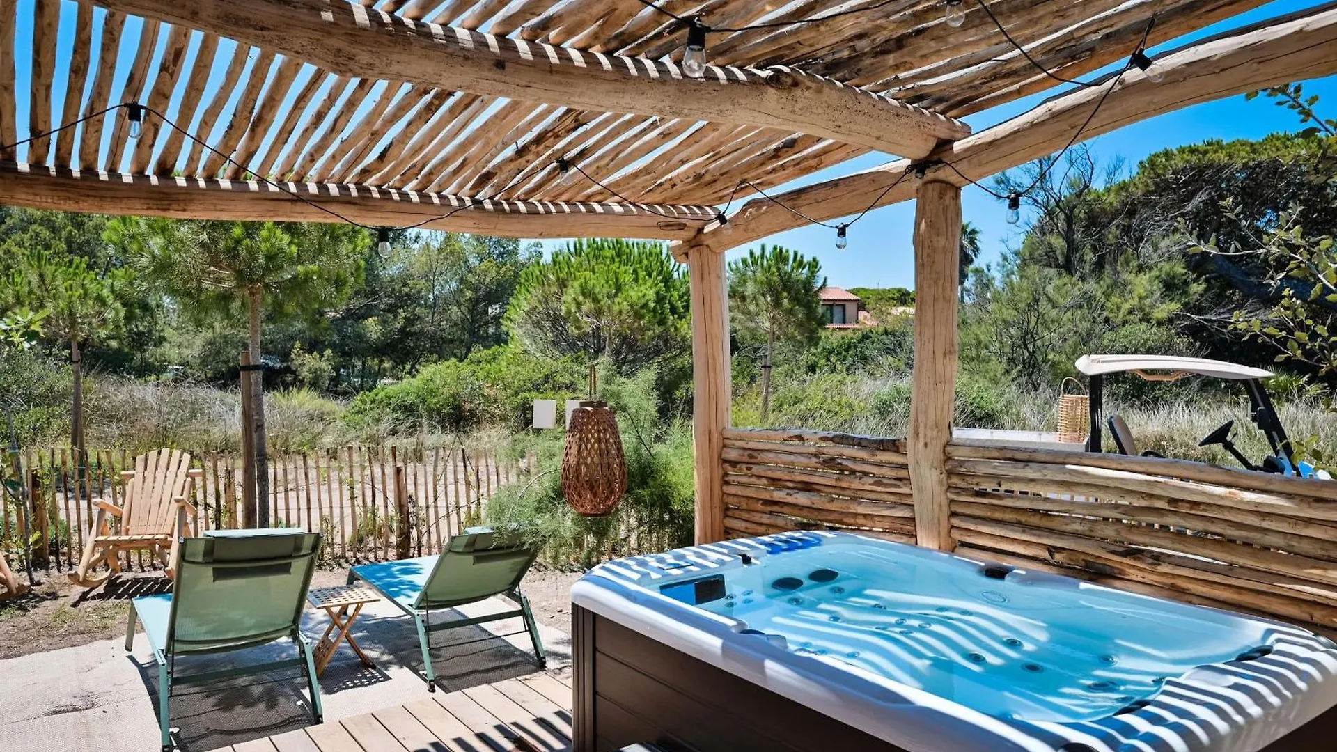 Le Hameau Des Pesquiers Ecolodge & Spa, Curio Collection By Hilton Hyères Hotel