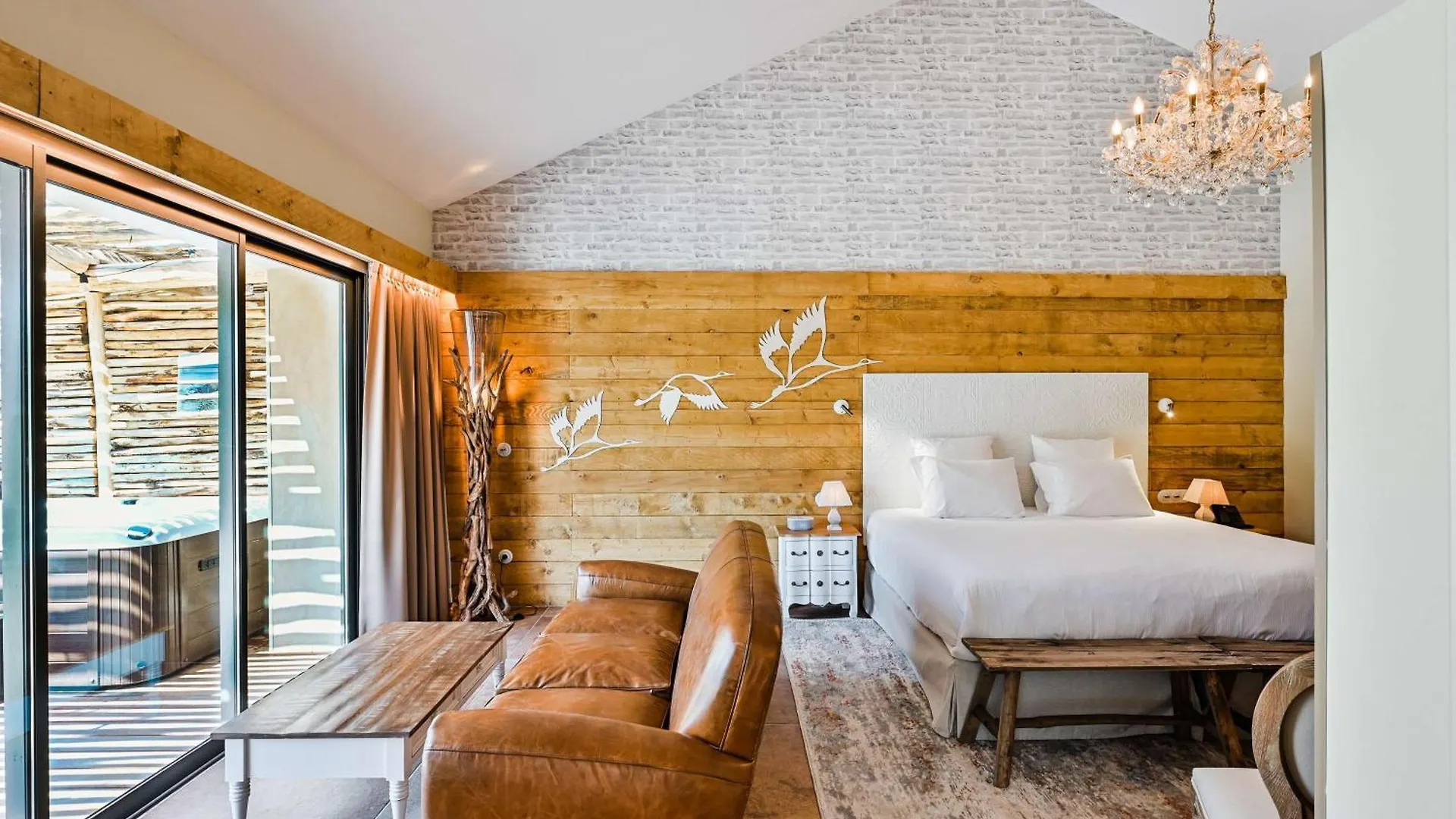 ***** Hotel Le Hameau Des Pesquiers Ecolodge & Spa, Curio Collection By Hilton Hyères Francia