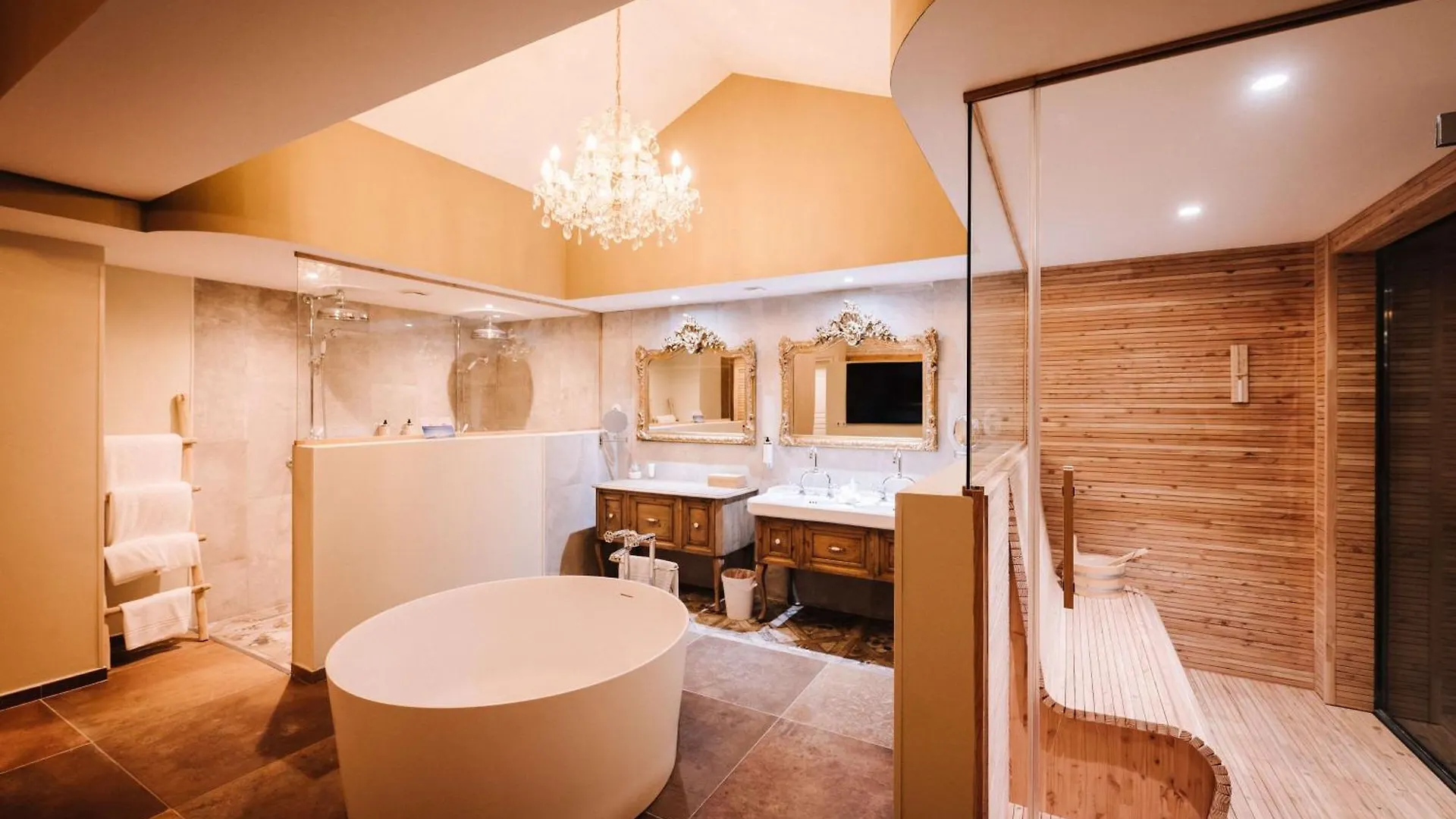 Le Hameau Des Pesquiers Ecolodge & Spa, Curio Collection By Hilton Hyères Hotel