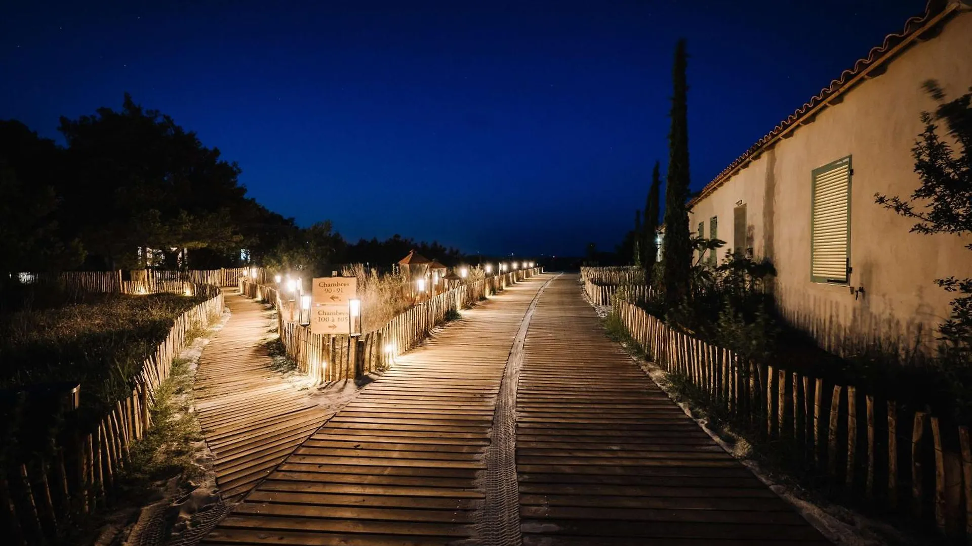 Hotel Le Hameau Des Pesquiers Ecolodge & Spa, Curio Collection By Hilton Hyères